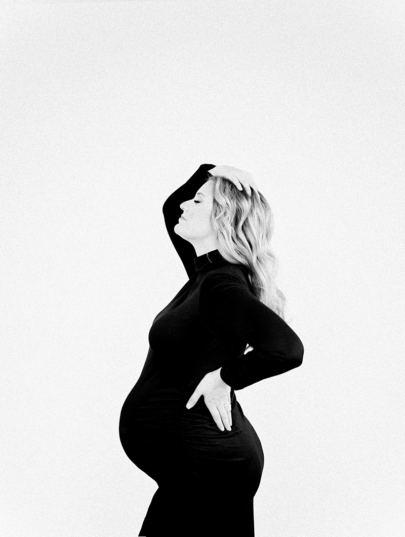 Five Reasons to Take Maternity Photos