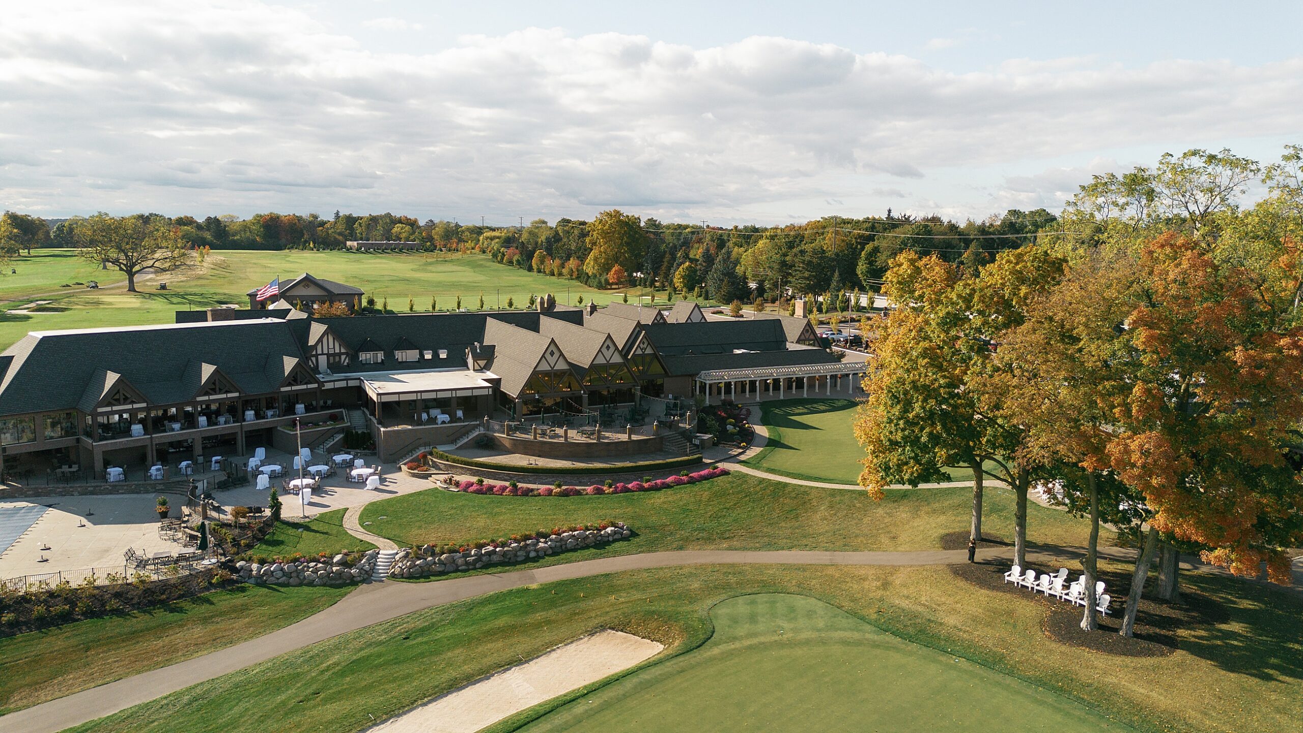 Meadowbrook Country Club Michigan Wedding